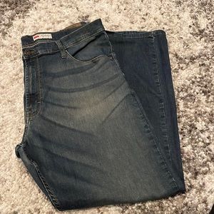 Men’s Wrangler Relaxed Boot Style Dark Wash Jeans